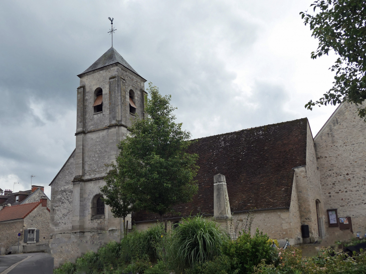 L'église - Pontarmé