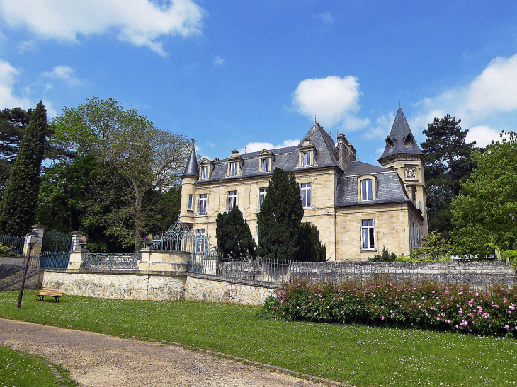 Le château - Précy-sur-Oise