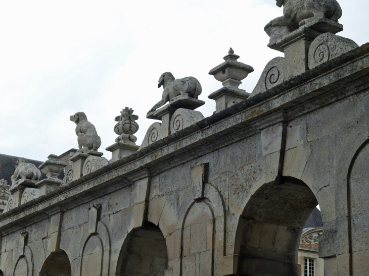 Les haies cynégétiques : la balustrade Sud de la chasse au sanglier - Raray