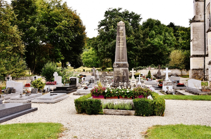 Monument-aux-Morts - Saint-Crépin-aux-Bois