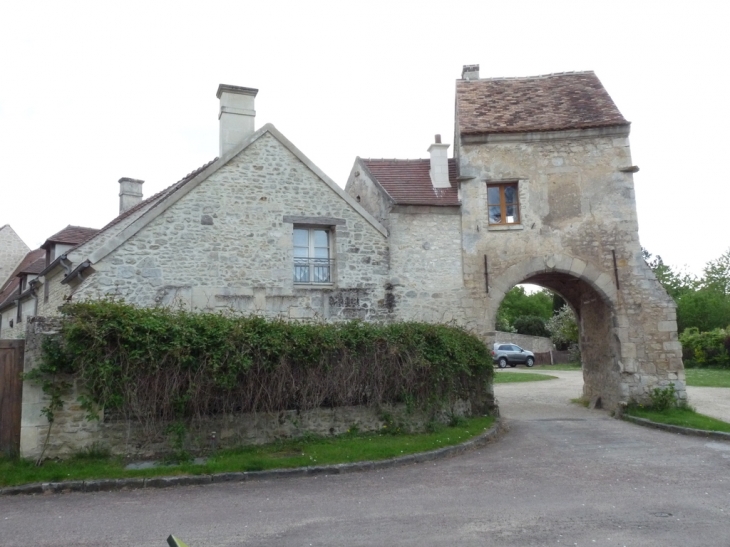 Vieille porte - Saint-Jean-aux-Bois