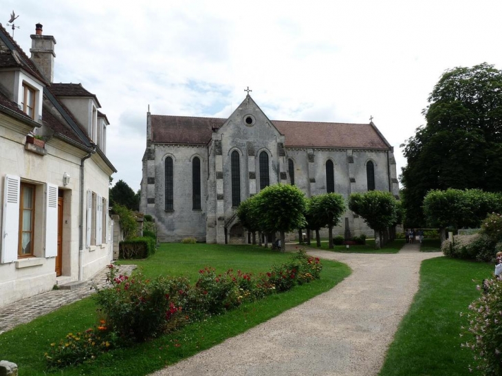 Promenade dans le bourg - Saint-Jean-aux-Bois