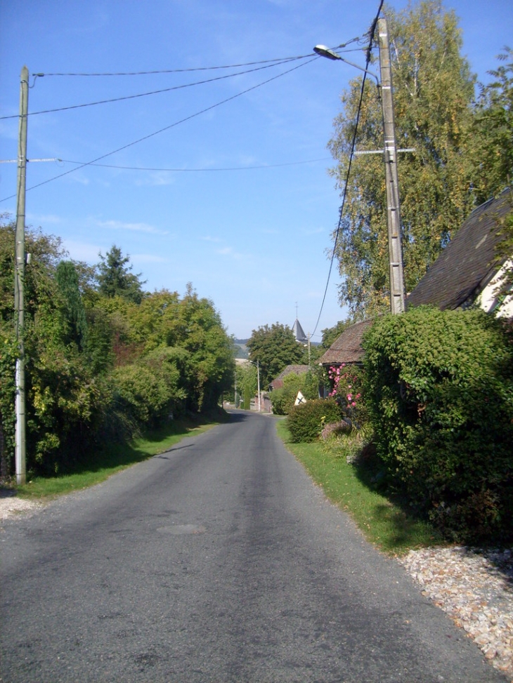 Rue ste hélène par jjH - Saint-Pierre-es-Champs