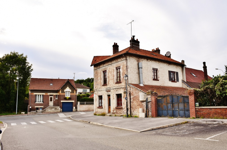 La Commune - Tracy-le-Val