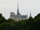 Photo précédente de Amiens Cathédrale d'Amiens et le Beffroi vues depuis l'entrée du zoo