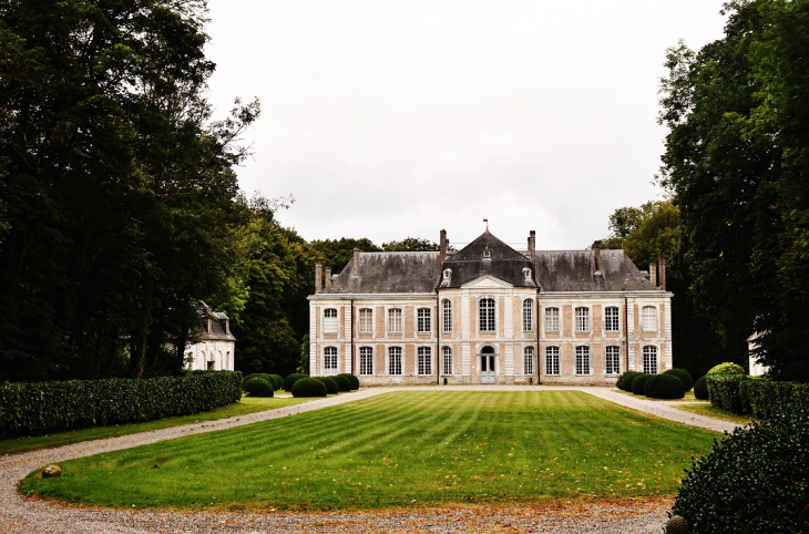 Le Château - Arry