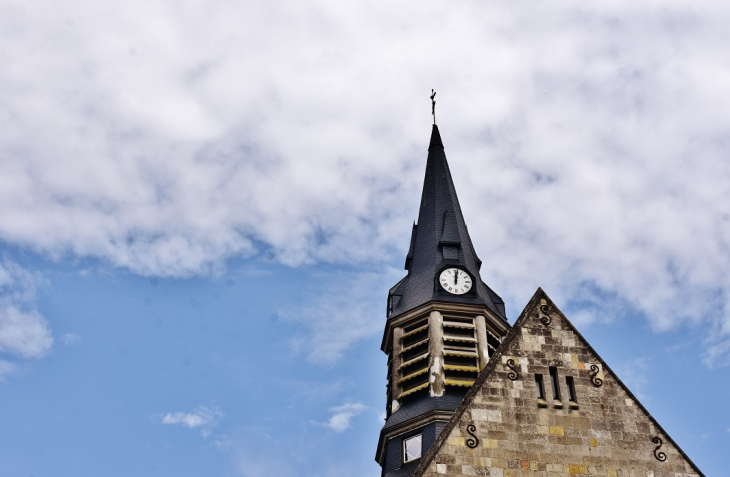 Xéglise Sainte Radegonde  - Athies