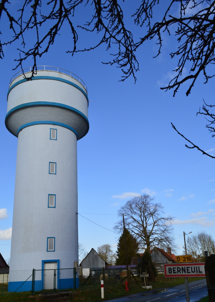 Château d'eau de BERNEUIL 80620