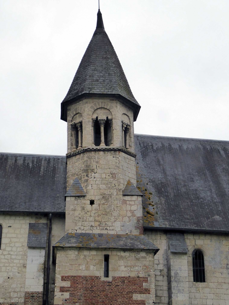 Le clocher octogonal du 12ème siècle - Blangy-sous-Poix