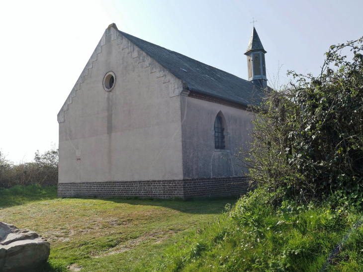 Chapelle St Sauveur : en faire 3x le tour avec vaches et chevaux pour les préserver de maladies - Bouvaincourt-sur-Bresle