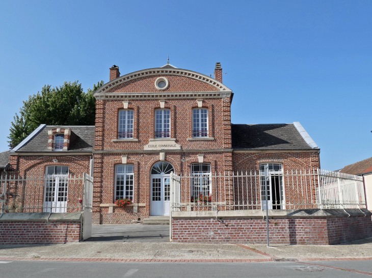 La mairie - Bussy-lès-Daours