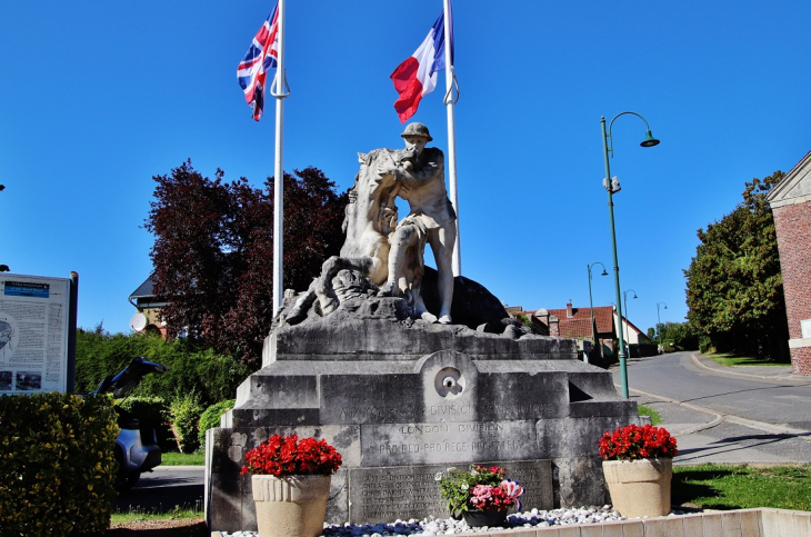 Monument-aux-Morts - Chipilly