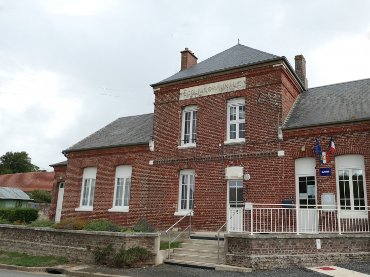 La mairie école - Chuignes