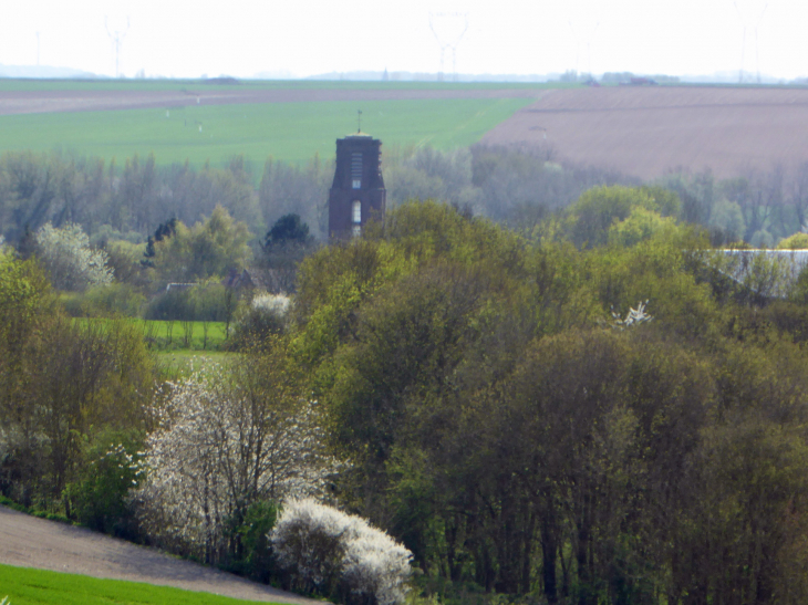 Vue sur le clocher - Cléry-sur-Somme