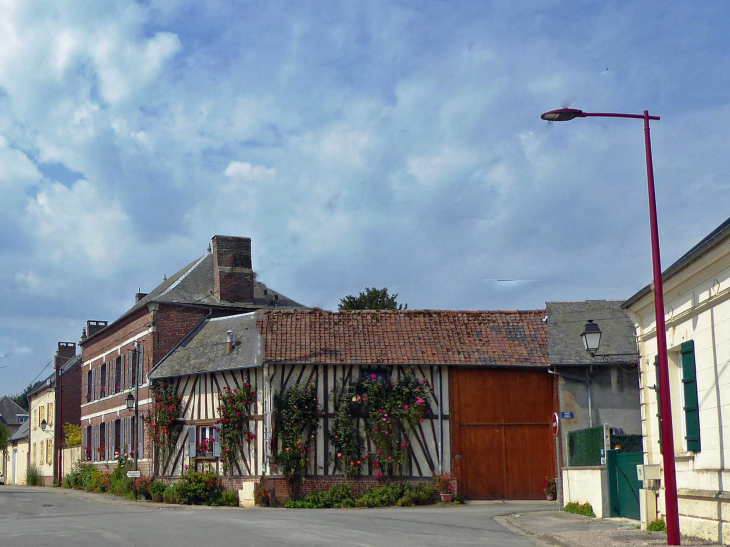 Maisons du village - Croixrault