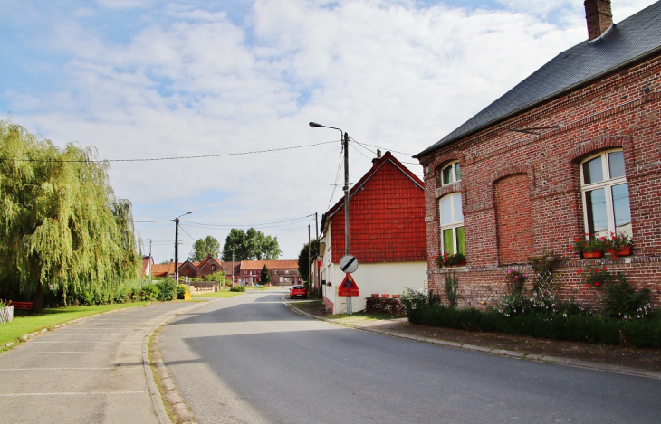 La Commune - Estrées-lès-Crécy