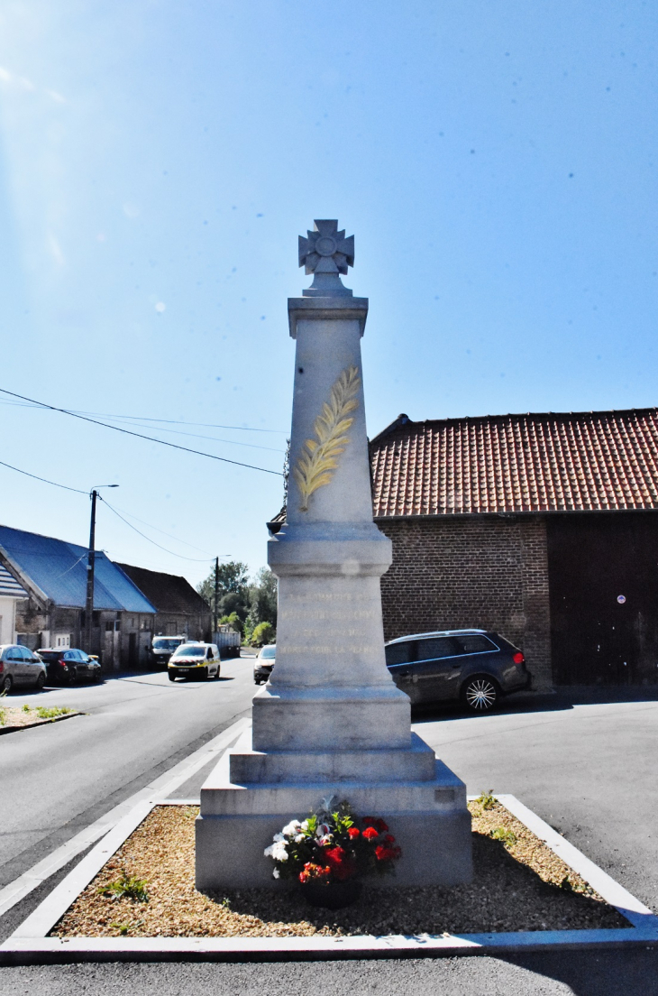 Mericourt sur Somme ( le Monument-aux-Morts ) - Étinehem