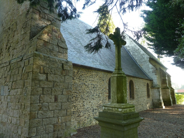 La chapelle du Hamelet et la croix - Favières