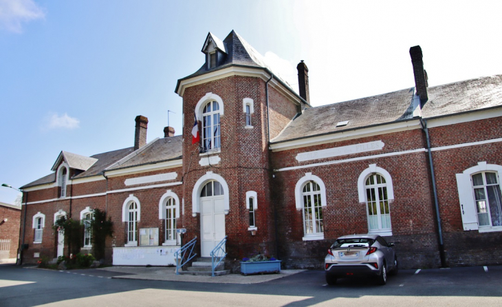 La Mairie - Favières