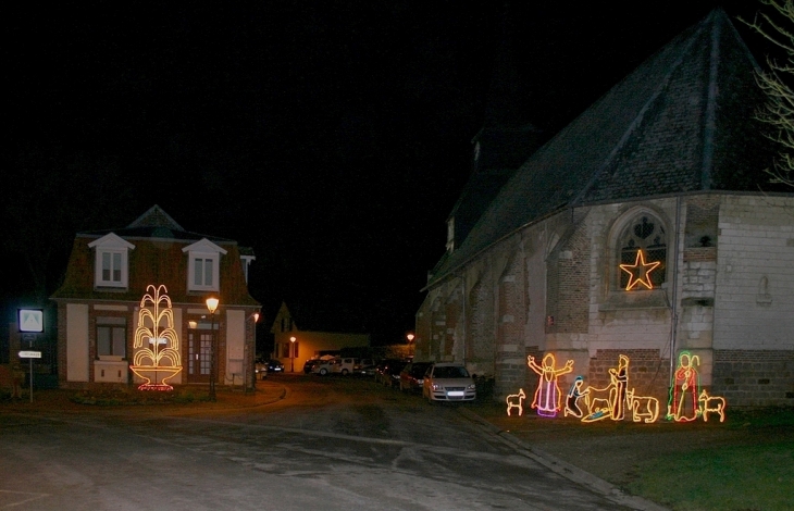 Mairie - Eglise vers Noël - Grattepanche