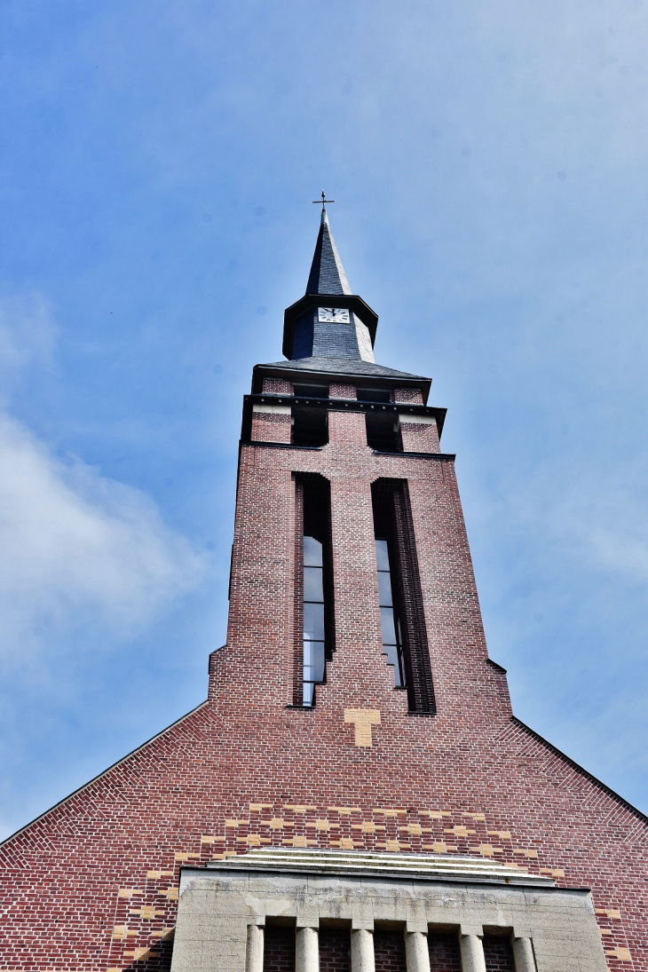  ²²église Notre-Dame - Guyencourt-Saulcourt