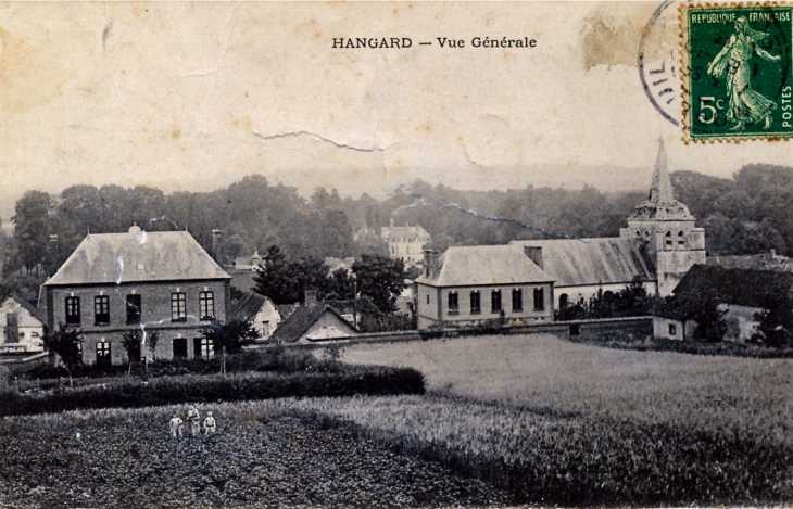 Vue générale, vers 1905 (carte postale ancienne). - Hangard