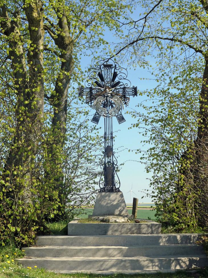 La croix - Hardecourt-aux-Bois