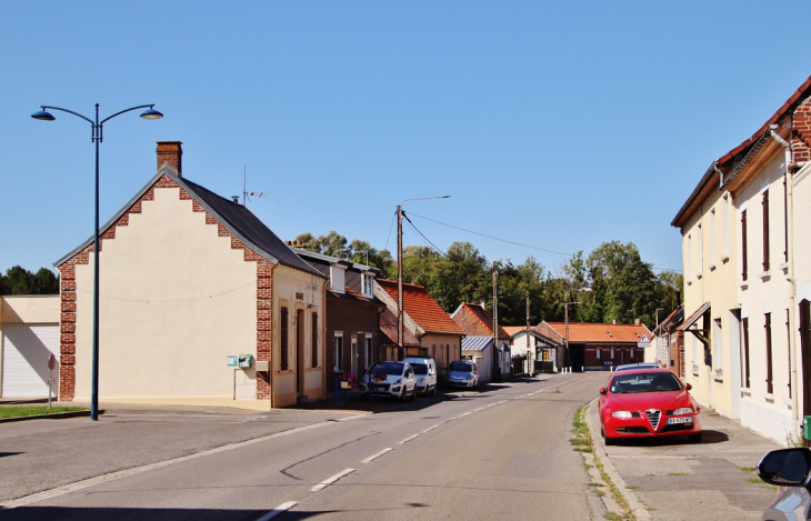 La Commune - La Neuville-lès-Bray