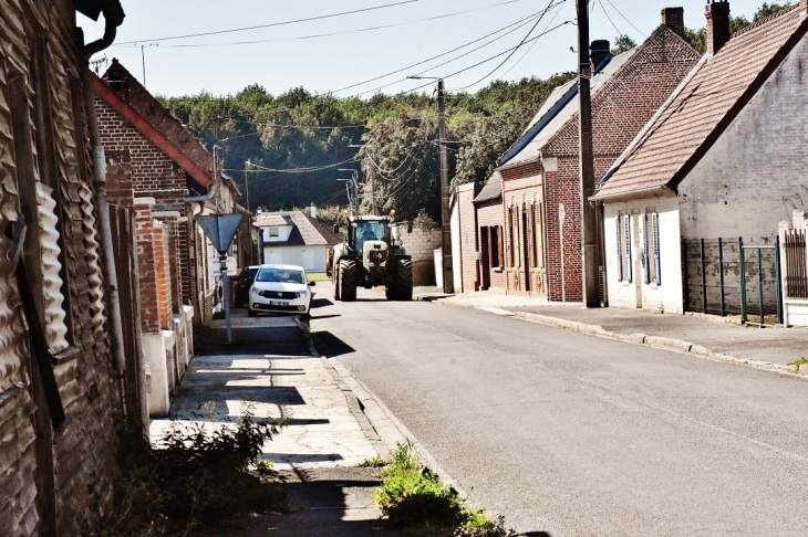 La Commune - La Neuville-lès-Bray