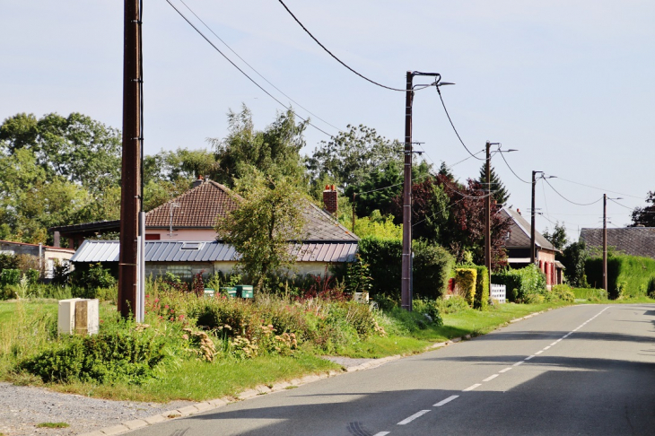 La Commune - Montauban-de-Picardie