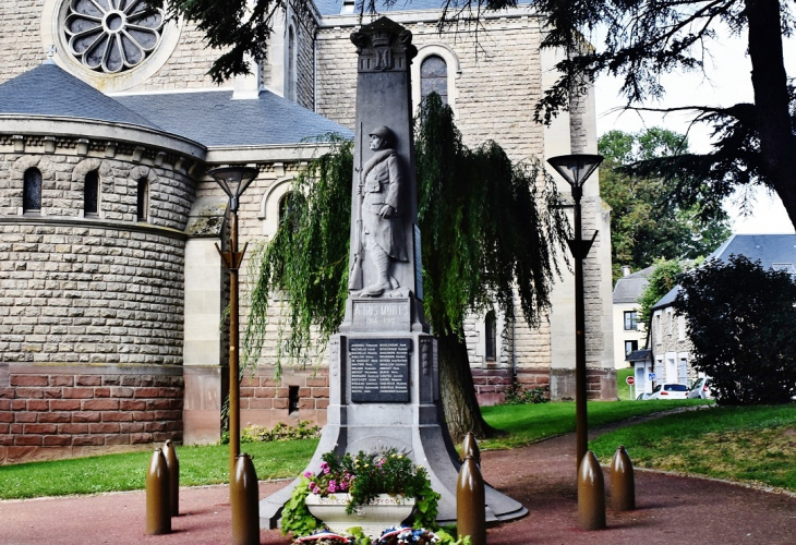 Monument-aux-Morts - Nesle