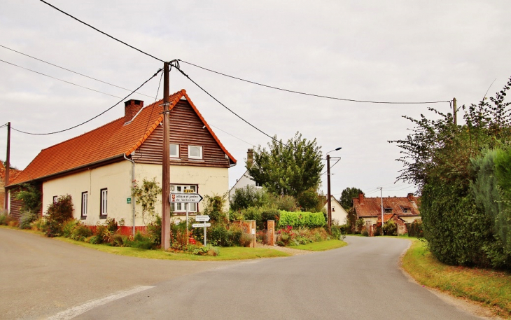 La Commune - Ponches-Estruval