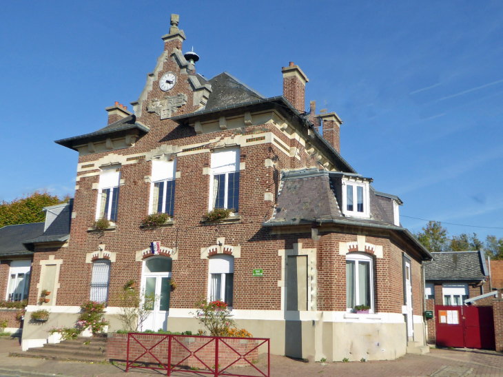 La mairie - Saint-Christ-Briost