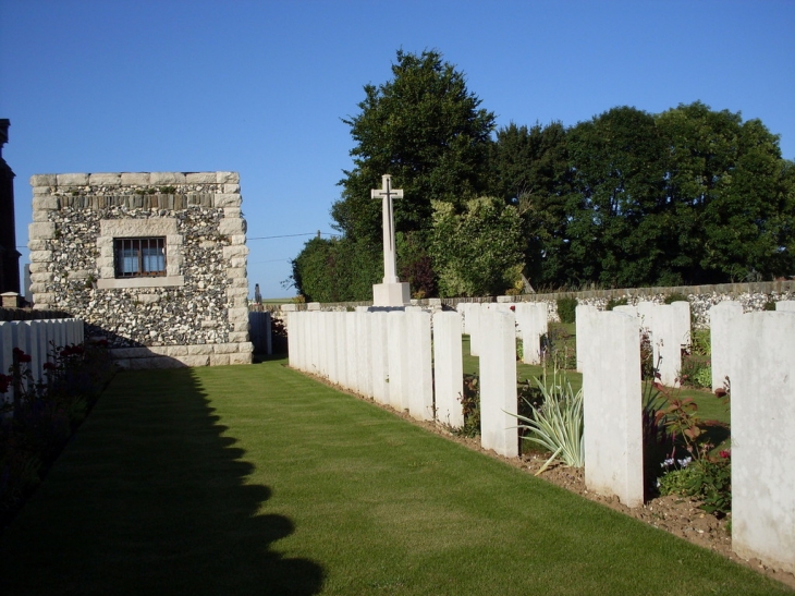 Le cimetiere Anglais - Senlis-le-Sec