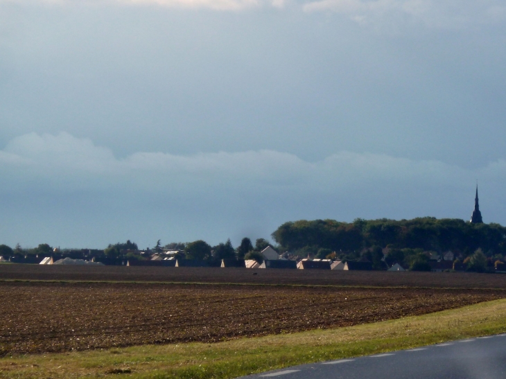 Le village vu de loin - Villers-Bretonneux