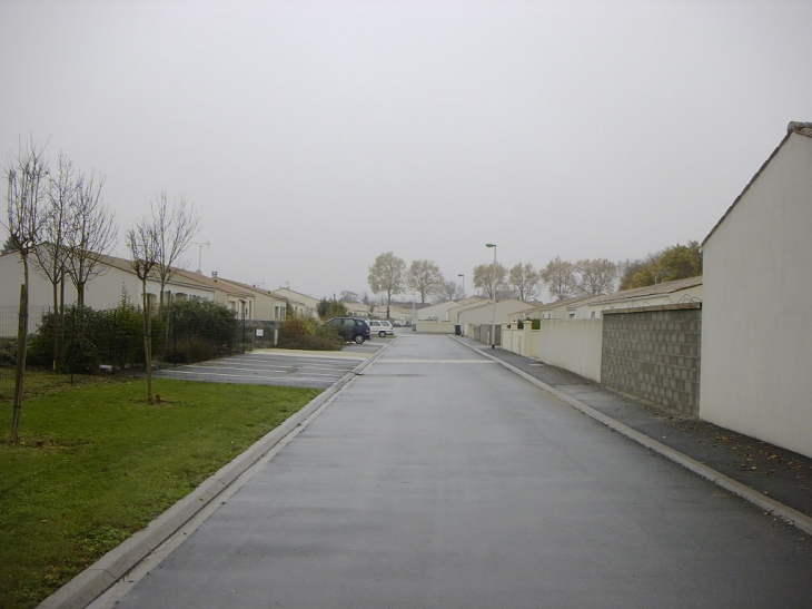 Rue du Chiloup en venant de la rue des Ormes - Aigrefeuille-d'Aunis