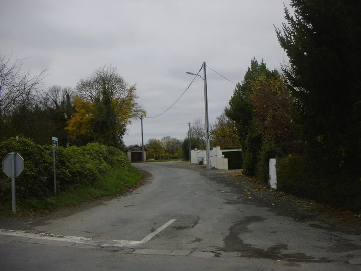 Chemin Rochelais aprés la rue de la gare - Aigrefeuille-d'Aunis