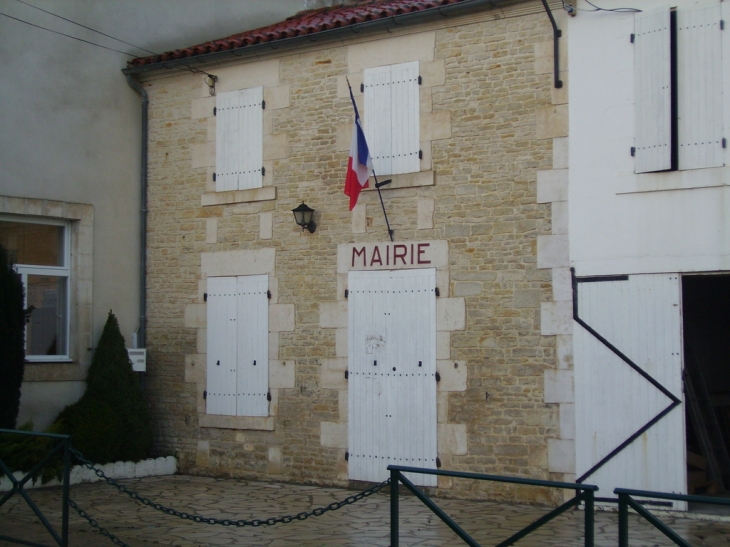 MAIRIE - Anais