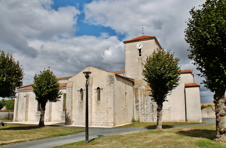   .église Saint-Nazaire - Andilly