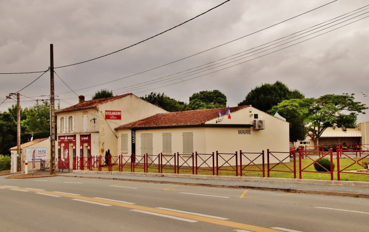 La Mairie - Balanzac