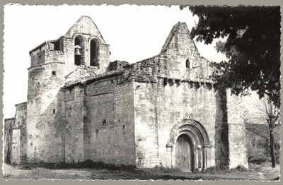 L'église St Pierre de Brie-sous-Matha