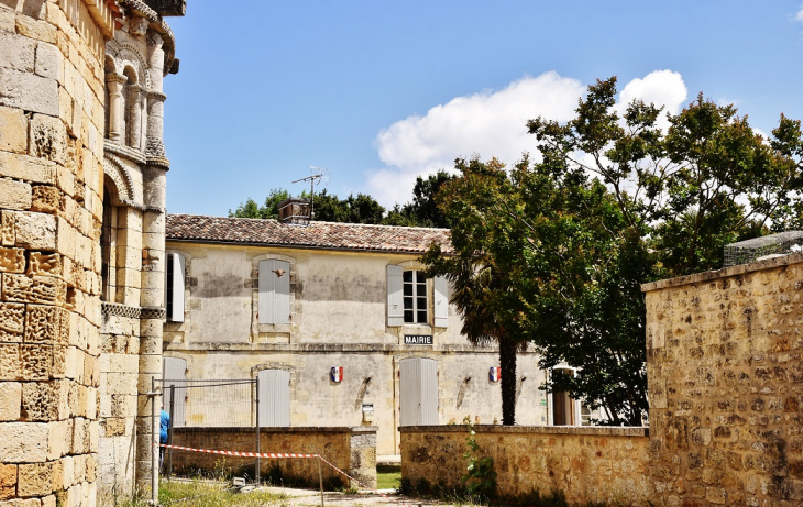 La Mairie - Champagnolles