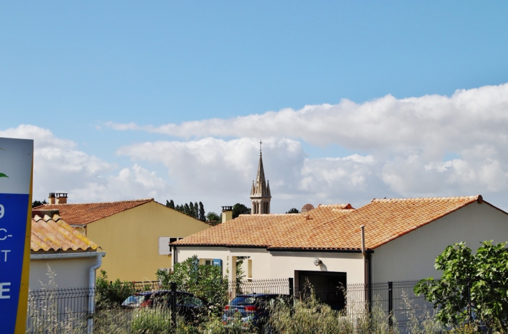 La Commune - Chenac-Saint-Seurin-d'Uzet