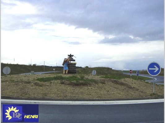 Le debut du rond point - Chérac