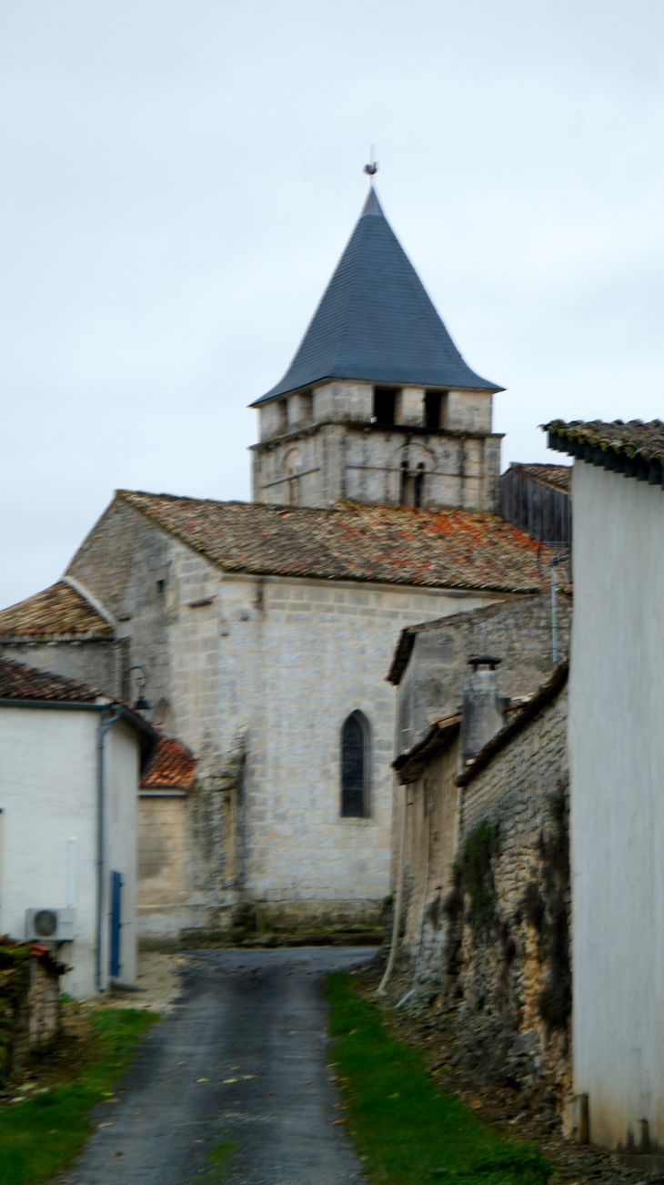 Rue du Lavoir. - Clion