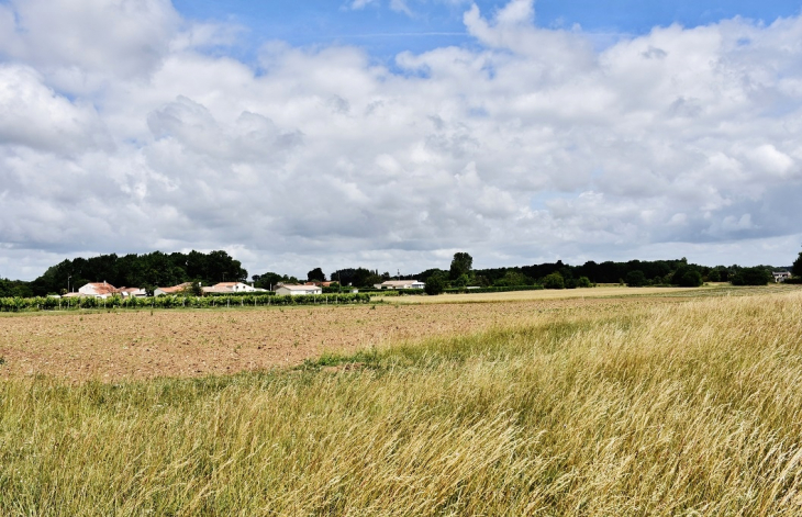 La Commune - Corme-Écluse