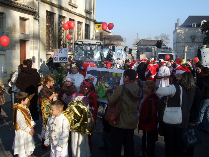 Parade de Noel - Cozes