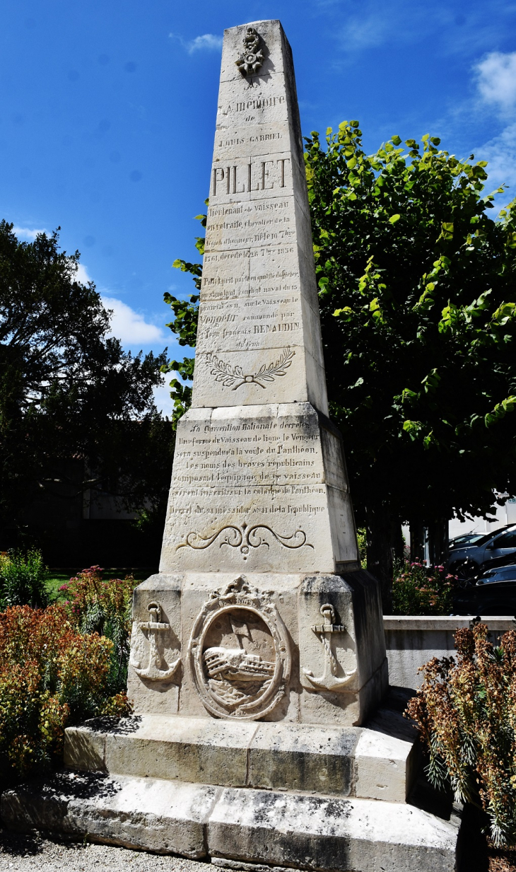 Monument-aux-Morts - Cozes