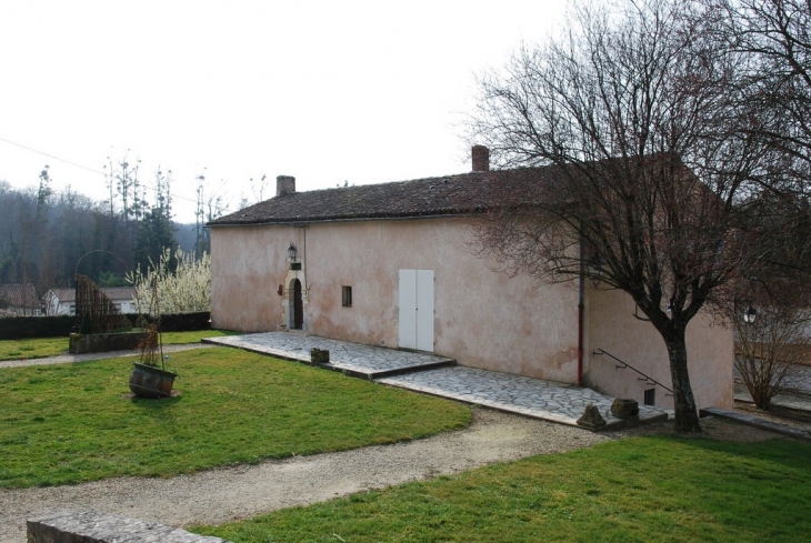 La mairie - La Chapelle-des-Pots