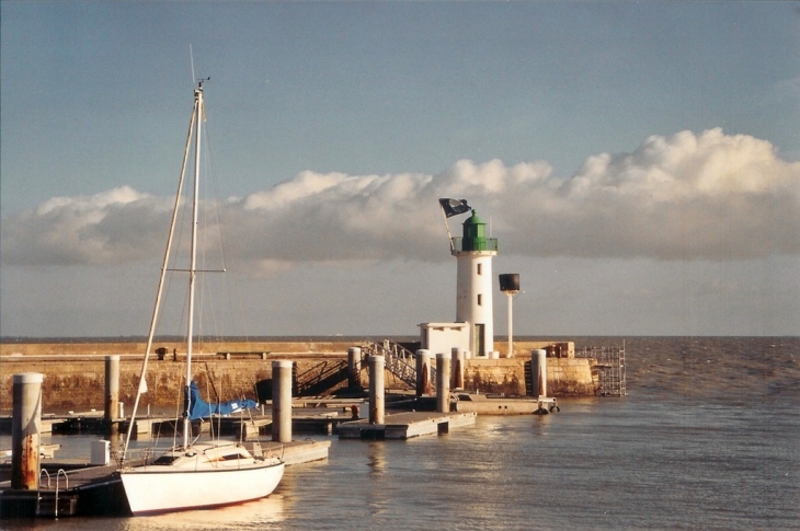 Le phare - La Flotte